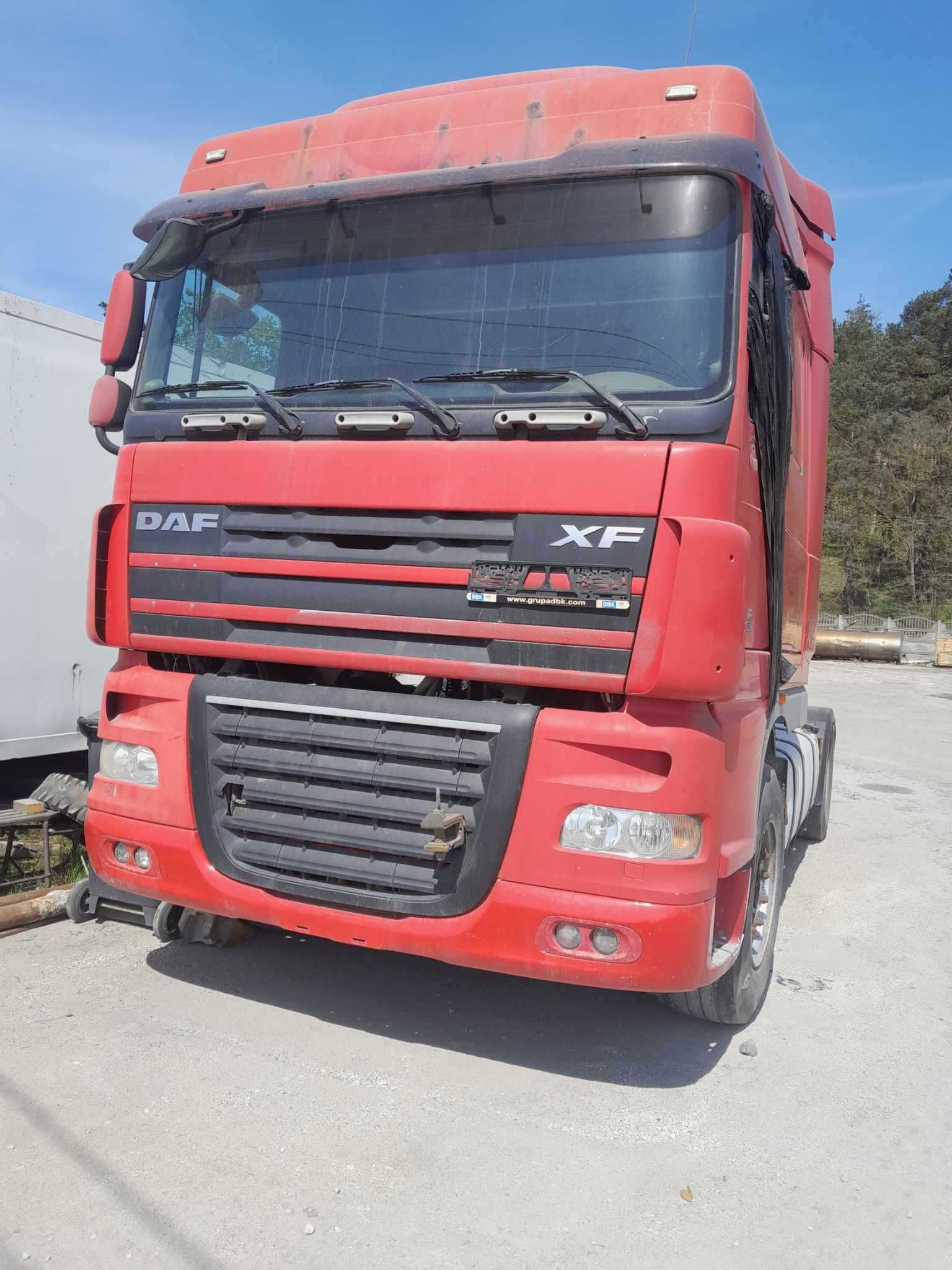 DAF FT XF 105 w całości lub na części