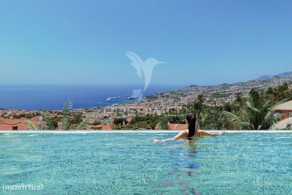 Moradia T3 com vista baía do Funchal