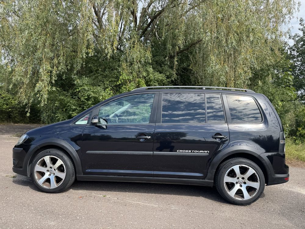 Vw touran cross 2.0 diesel automat dsg