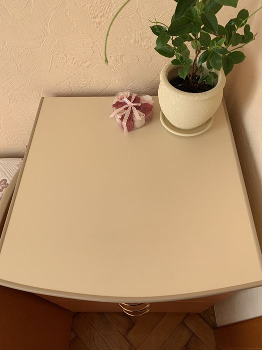 Меблі в дитячу в гарному стані