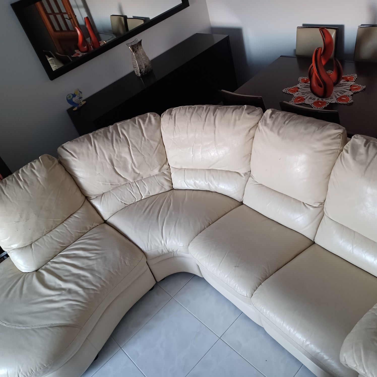 Sofa de pele com canto