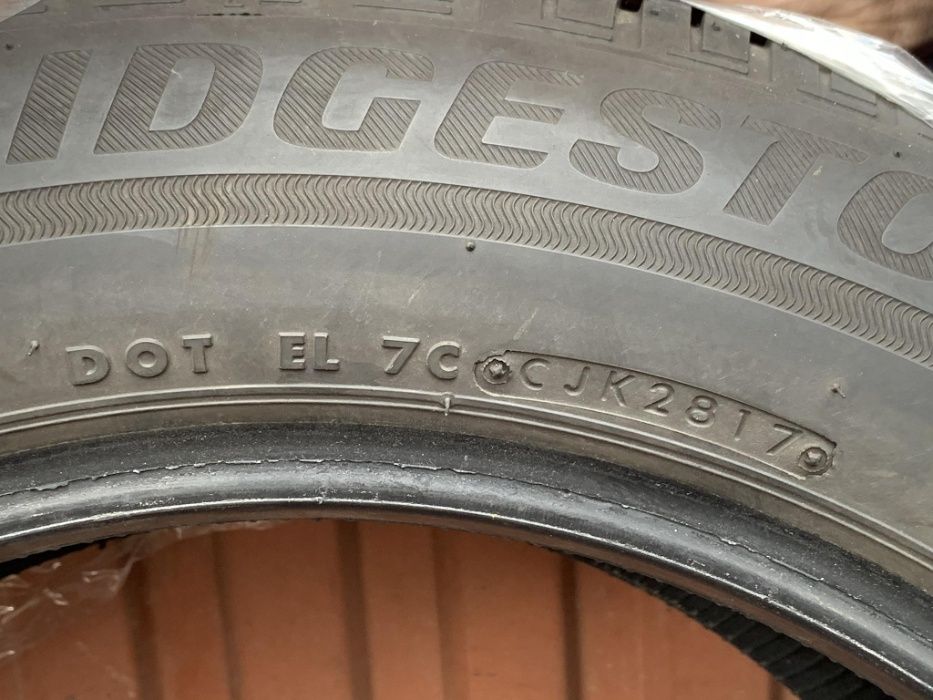 Opona letnia Bridgestone Dueler H/L422 Plus Ecopia 235/55 R18 100H