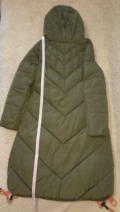 Зимовий стильний пуховик