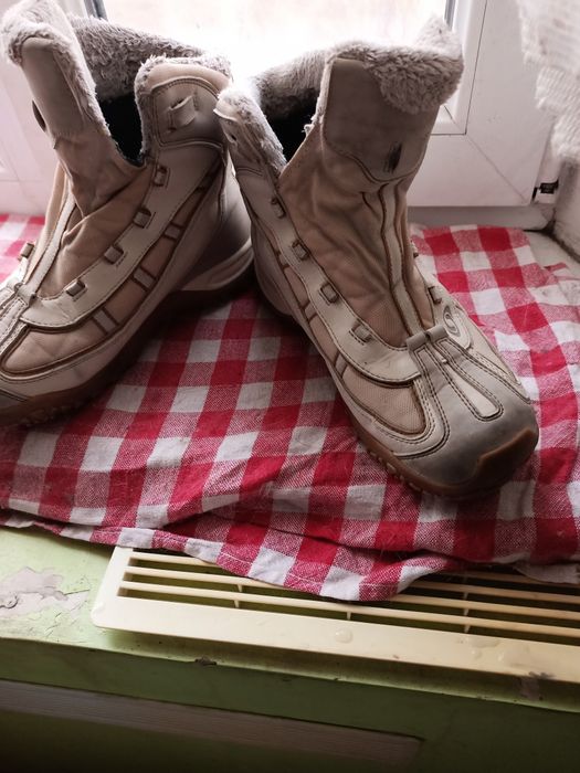 Продам берцы, почти новые