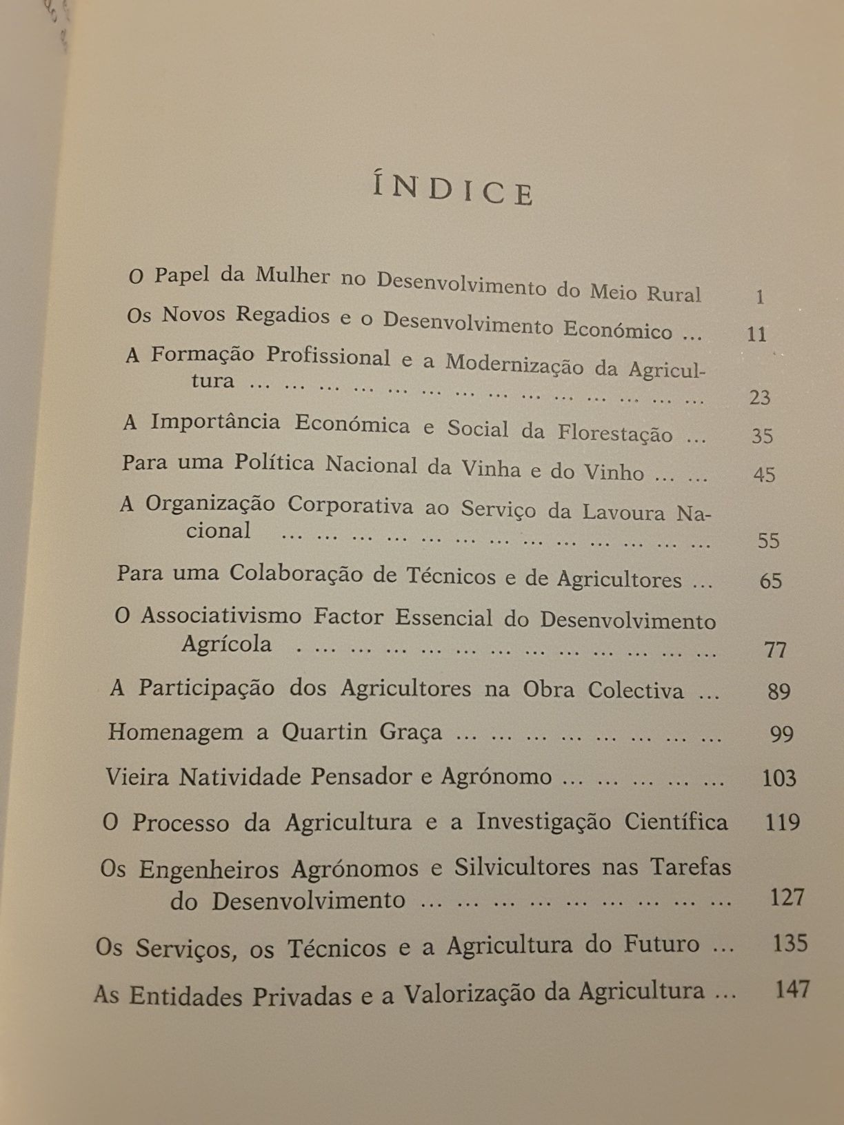 Geographica: Ilha Terceira-Timor-Guiné / Agricultura Renovada (1971)