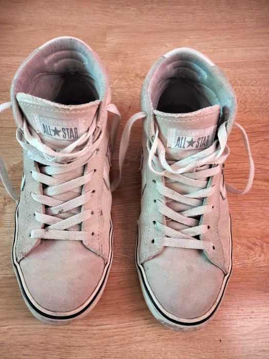 Стильні високі кеди