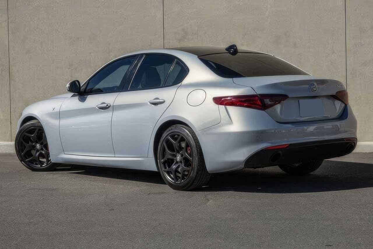 2022 Alfa Romeo Giulia