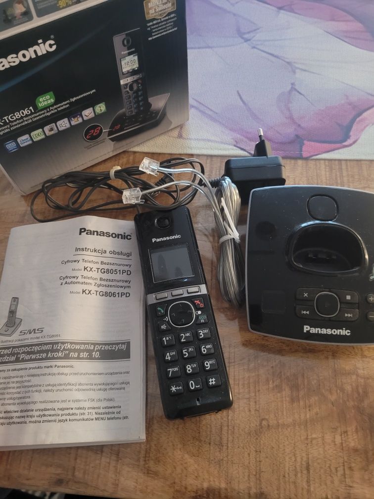 Telefon z sekretarka Panasonic KX-TG8061