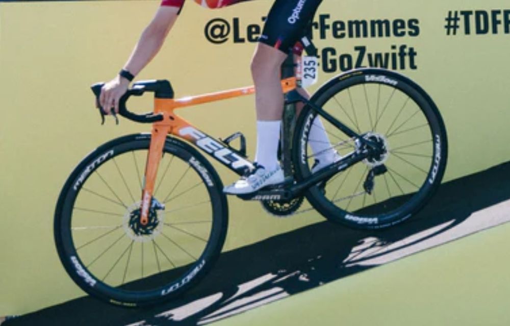 Felt AR Sram Red AXS