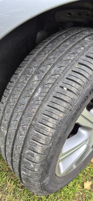 Opony letnie Barum Bravuris 5 225/50r17,