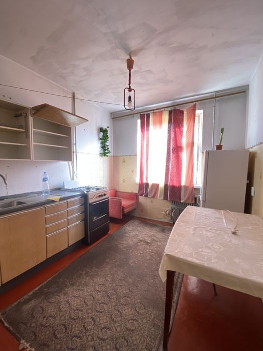 2-кімн. квартира по вул.Скальда (Комарова)