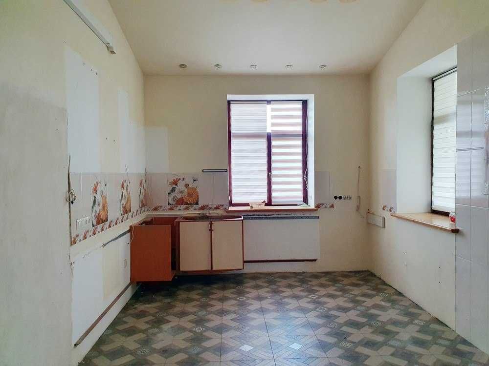 Продам дом в Кристальном 80 соток в с. Новоалександровка