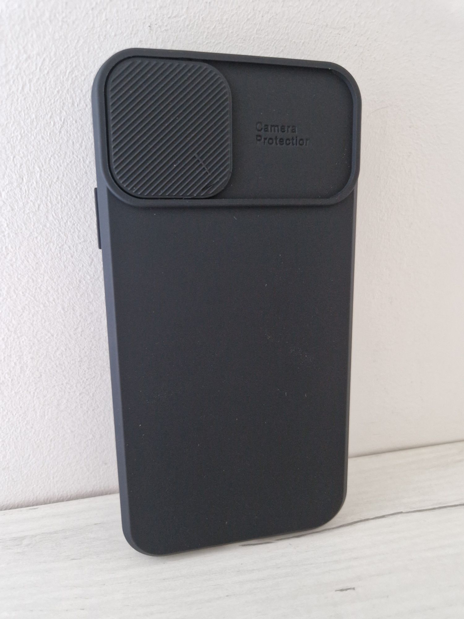 Etui Camshield Soft do Iphone XR Czarny