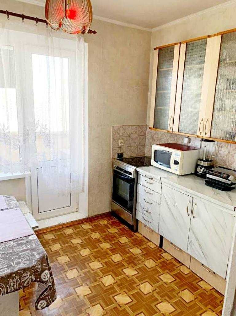 Продажа 1к., 43м2, метро Позняки, ул. Драгоманова 40.