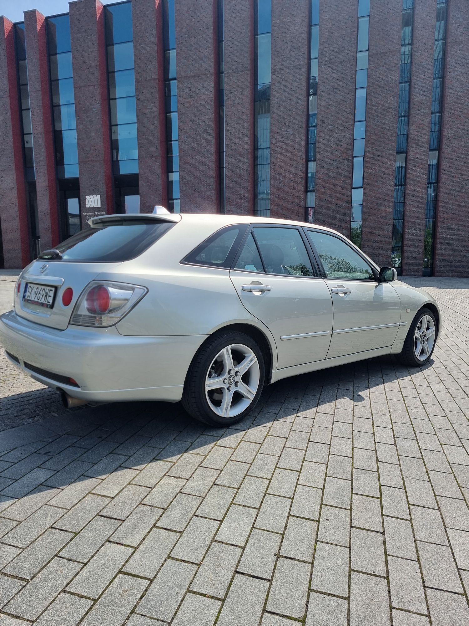 Lexus IS200 235 tys km top stan