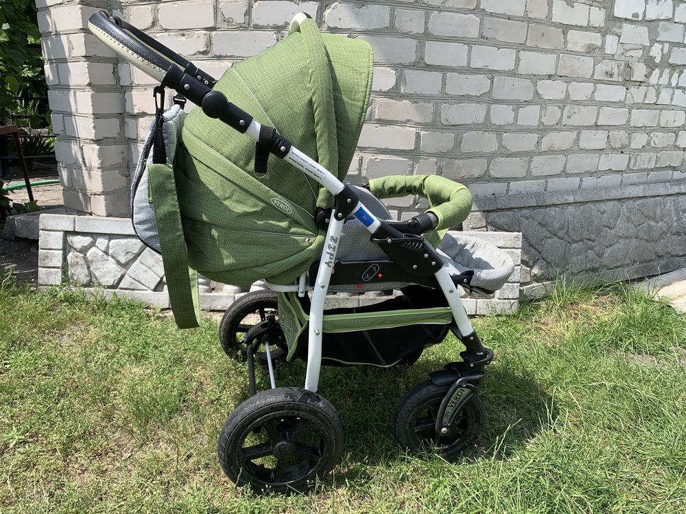 Коляска Zippy 2 в 1