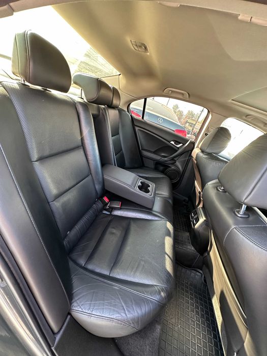 Продам Honda Accord 2008 рік можлива розстрочка,кредит,обмін!