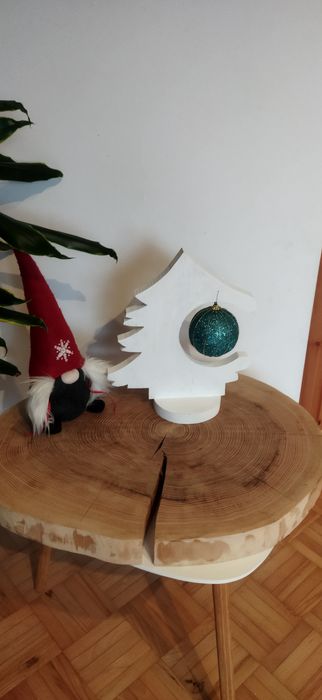 Ozdoby świąteczne z drewna robione ręcznie