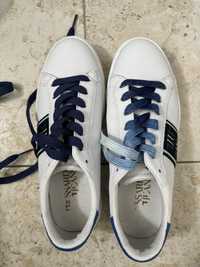 Sneakersy trussardi rozm.36