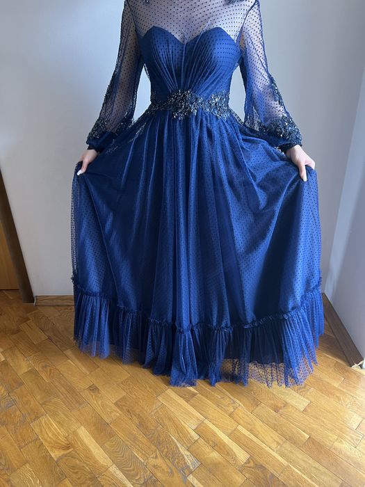 Випускне  плаття