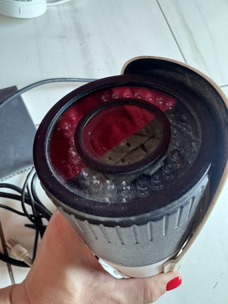 IP-камера HIKVISION DS-2CD1621FWD-IZ (2.8-12)