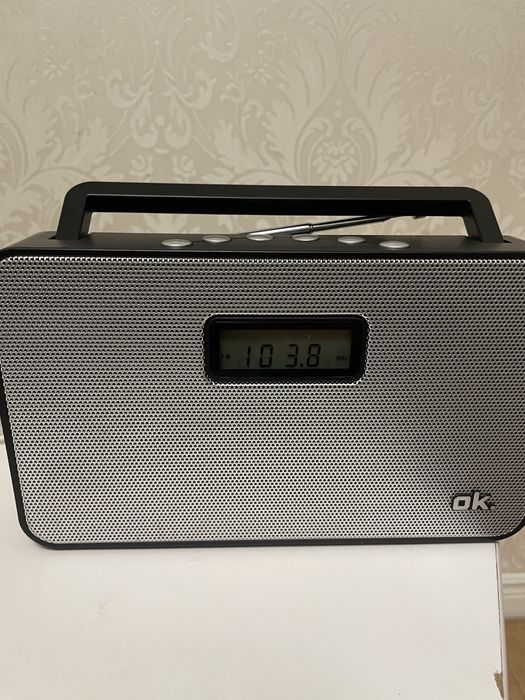 Радіоприймач радіо FM Radio