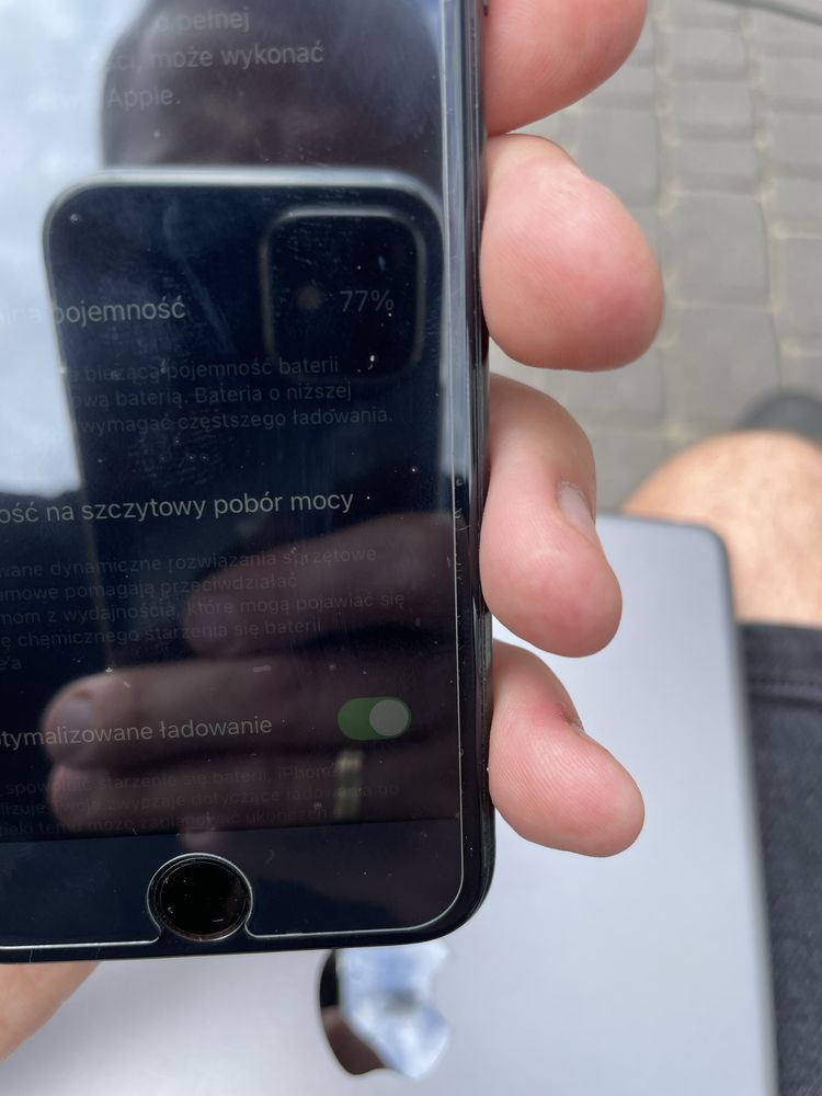 Iphone SE 2 generacji