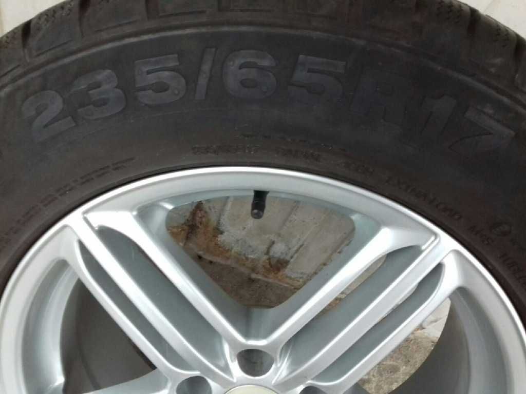 Диски колеса зимние шины Continental Wintercontac 235/65R17 5×112