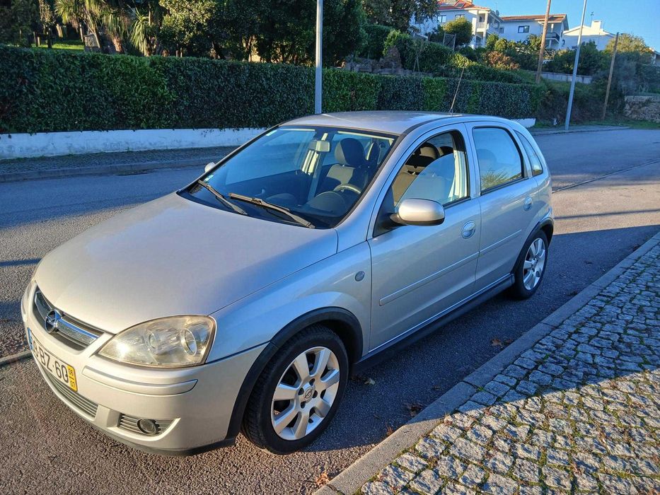 Opel corsa 1,2 Twinport, 2006  em ótimo estado