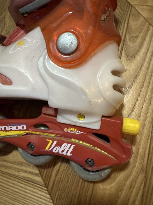 Rolki młodzieżowe dł wkł 21 cm