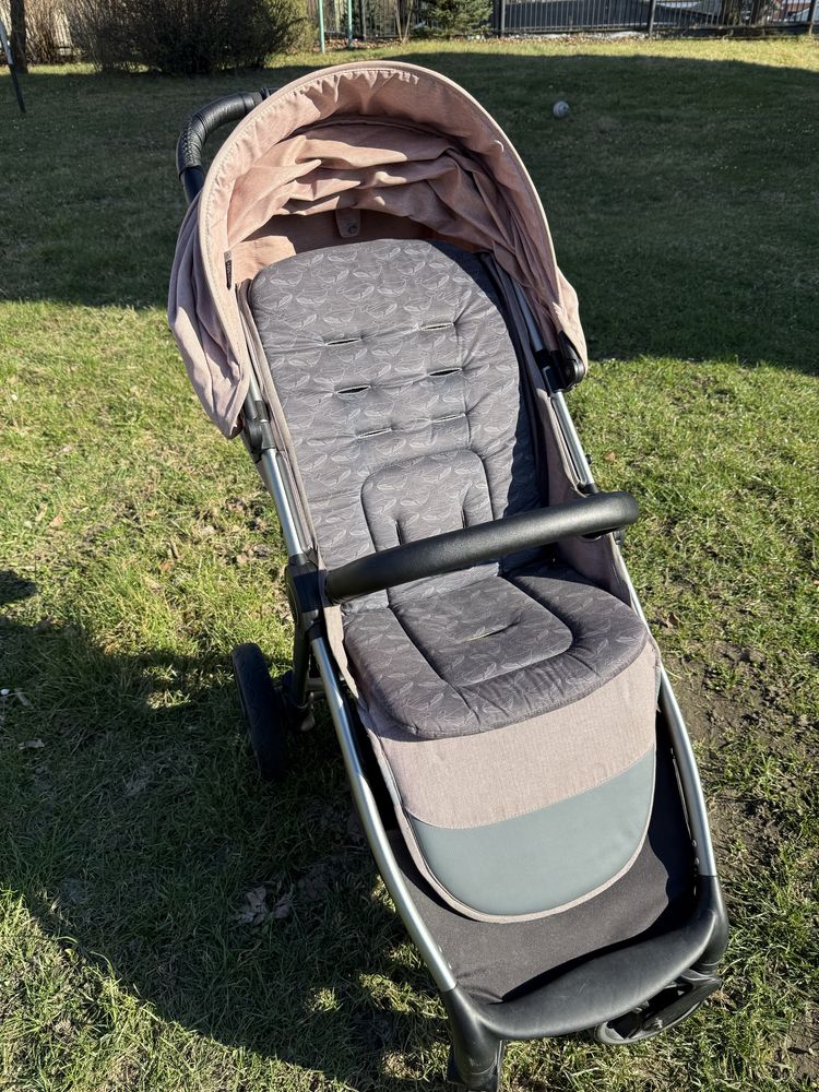 Baby Desing Wave rożowa spacerówka