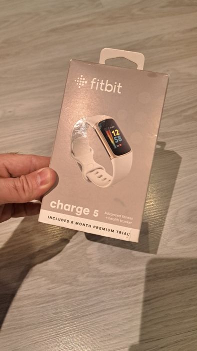 Fitbit Charge 5 nowy