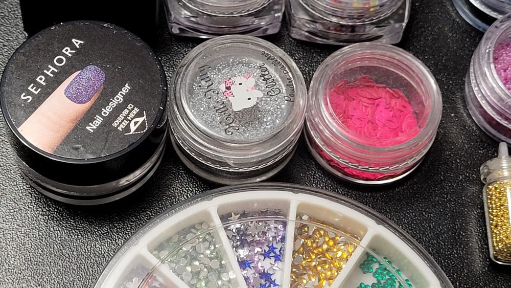 Zestaw ozdoby do paznokci brokat płatki kulki