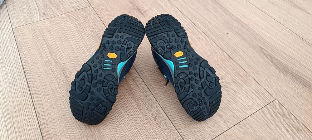 Buty trekkingowe Hi-Tec w rozm. 38.