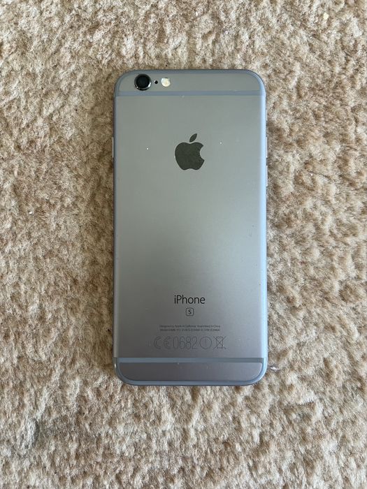 IPhone 6s szary + ładowarka + airpods