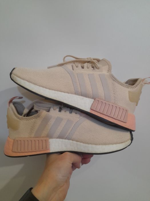 Adidas NMD R1 W оригінал жіночі кросівки