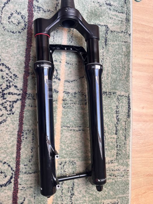 Nowy Amortyzator 1.8 ebike tapered RockShox ZEB R 29 160mm 44 offset