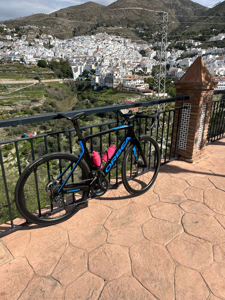Rower szosowy niebieski ORBEA ORCA AERO di2 Ultegra rozmiar 53