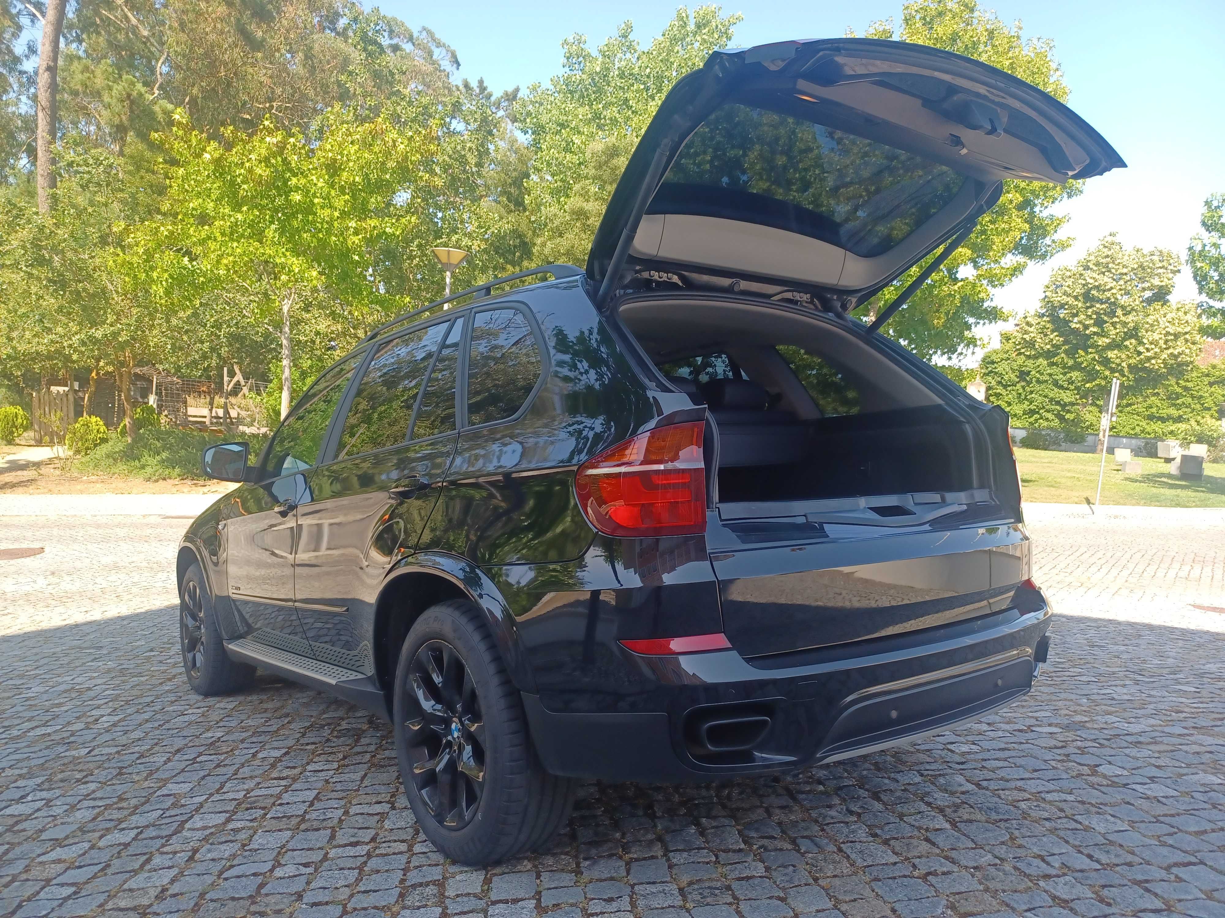 BMW X5 35i 4x4 XDrive - 75.000km - 305 cv - Caixa Aut. 8 Velocidades