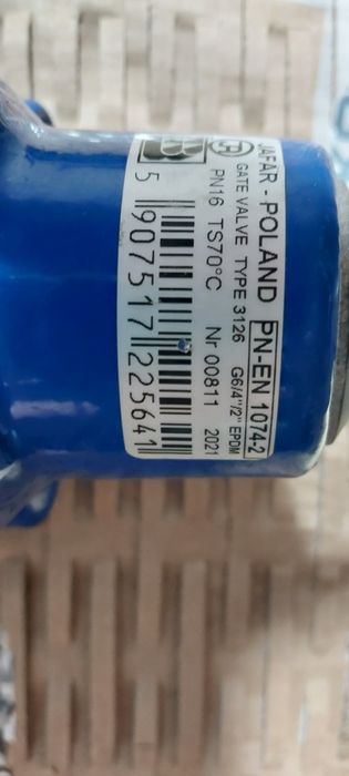 JAFAR zasuwa  DN40 GW 6/4 gwintowana do wody