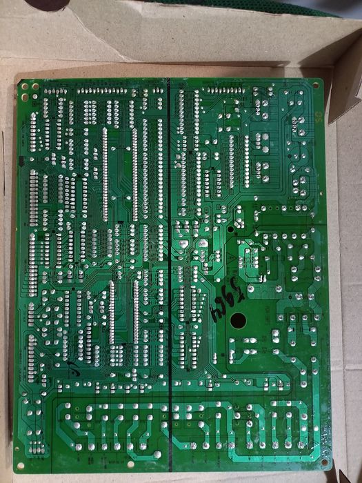 Модуль керування холодильником самсунг.