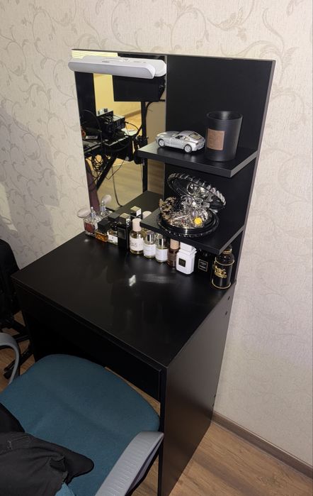 Трюмо туалетний стіл чорний