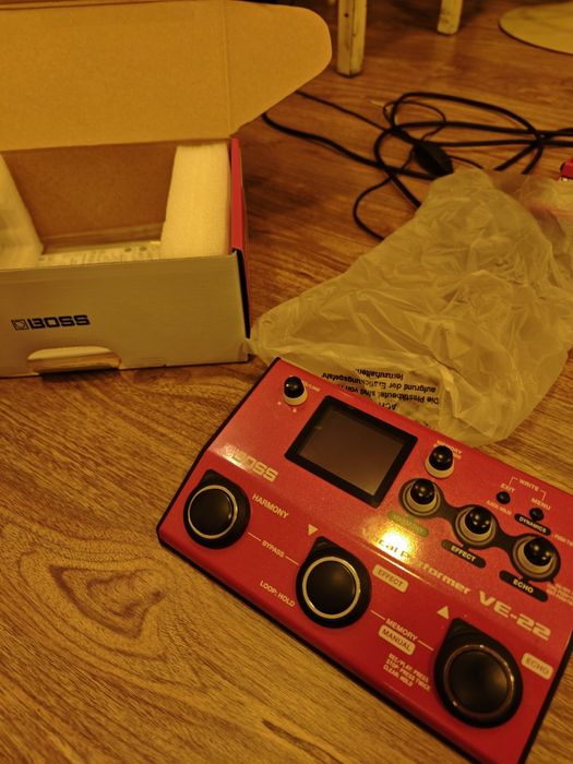 Pedal efeitos BOSS VE-22