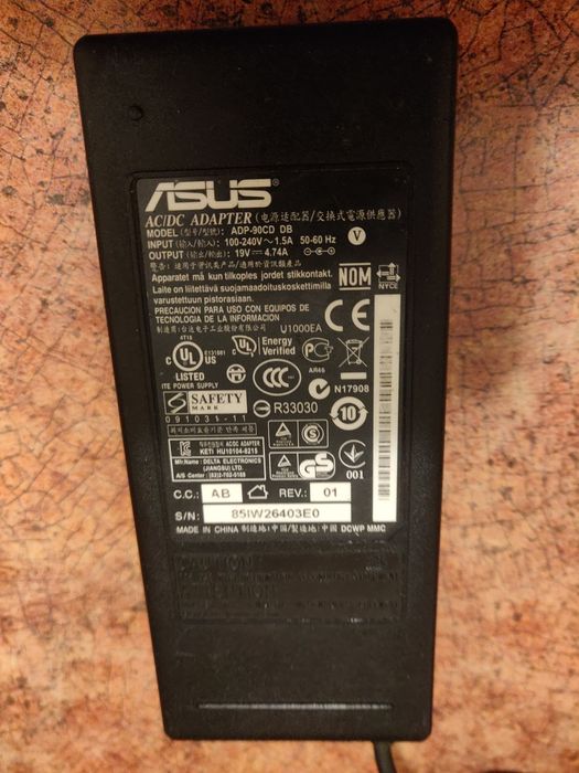 Блок питания asus 19V~4.7A