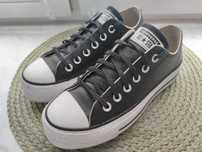 Skórzane czarne trampki na platformie Converse 36.5