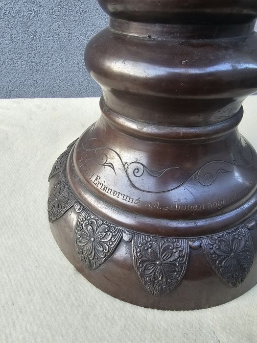 Japońska waza z brązu z okresu Meiji