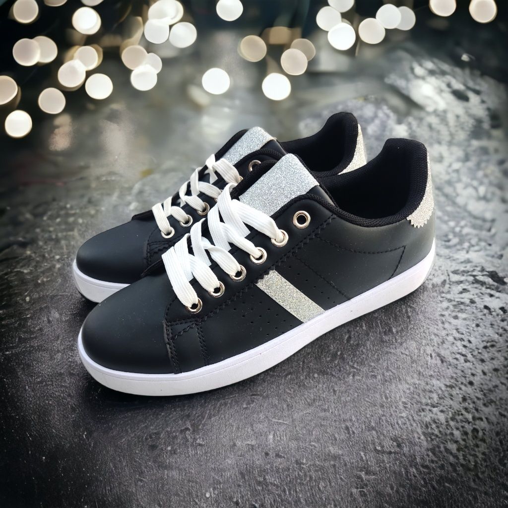 Wyprzedaż! Ostatnie 37,39,40 Trampki sportowe Lullabay Black