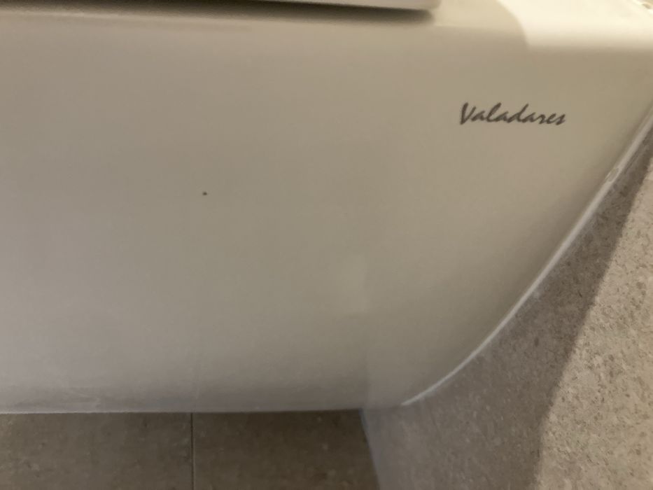 Sanita suspensa Valadares (nova - nunca utilizada)