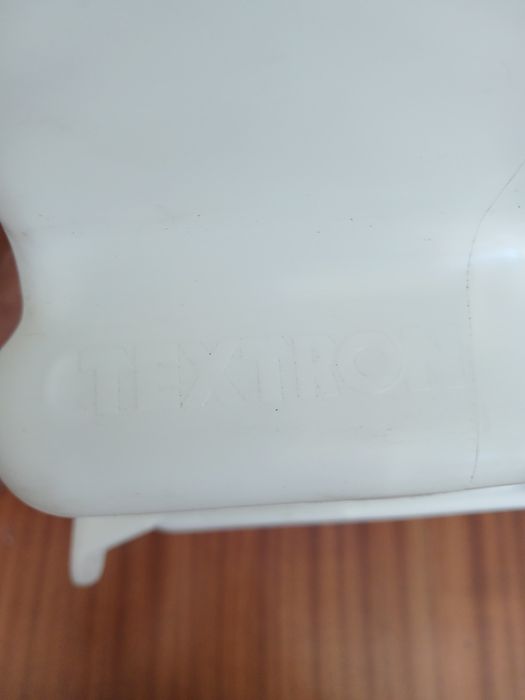 Бачок омивача toyota corolla