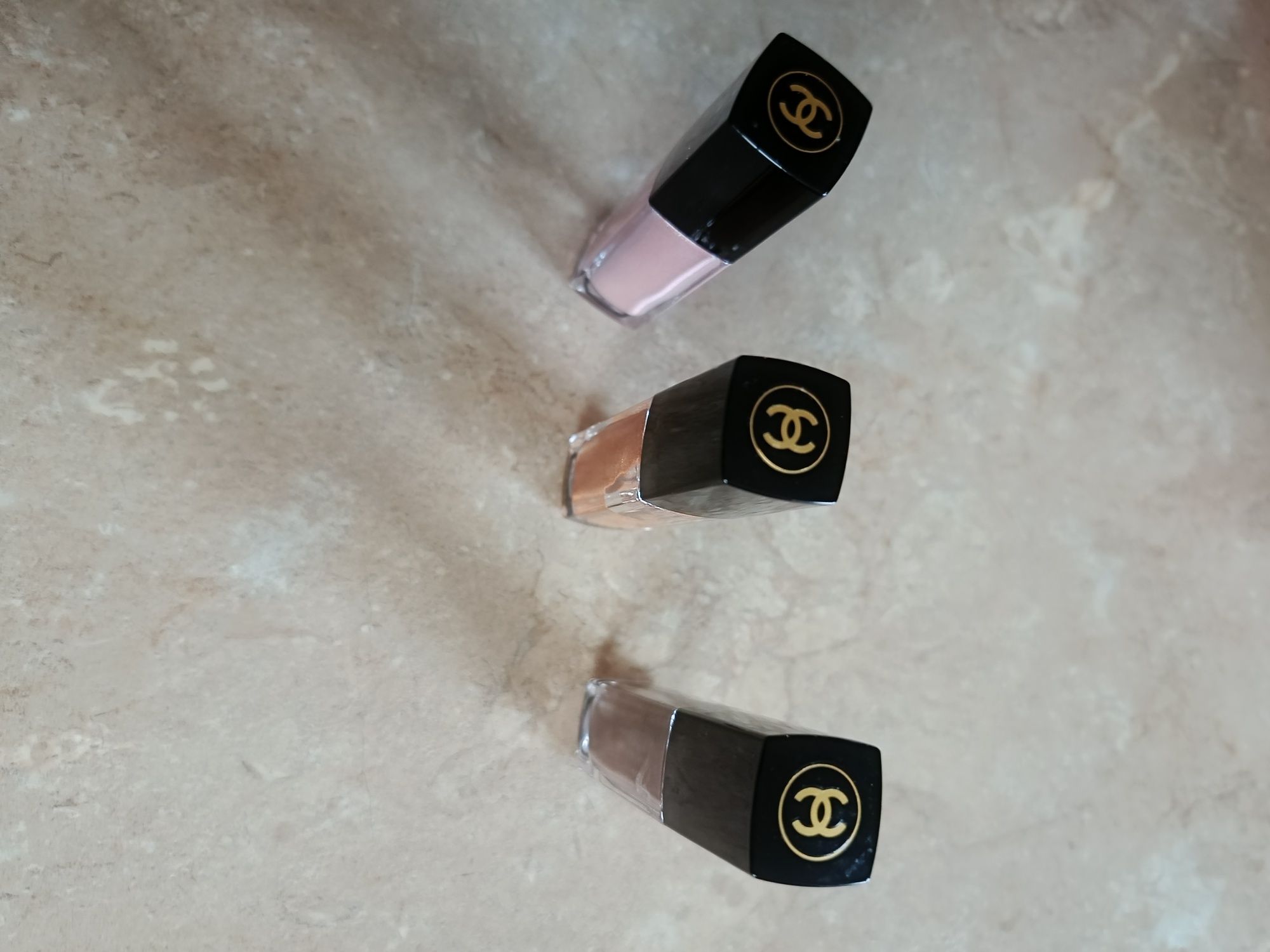 Тіні Chanel, оригінал